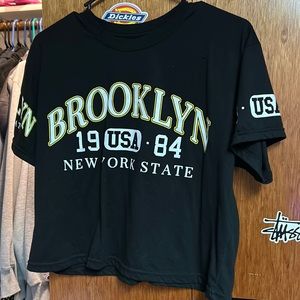 Cropped Brooklyn tee
